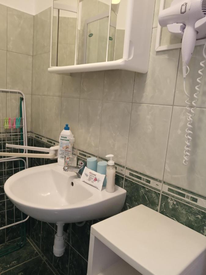 Atlas Apartman Bük Εξωτερικό φωτογραφία